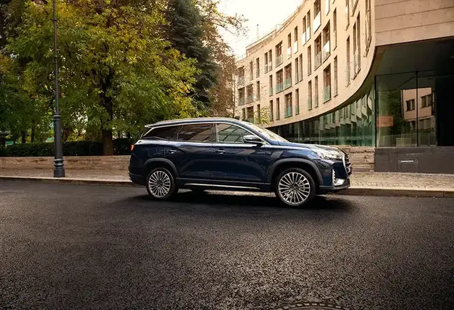 JETOUR X90-PLUS — Городские пропорции